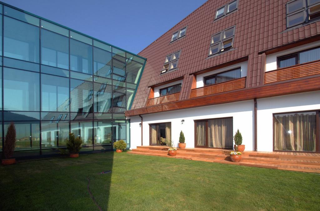 Hotel Wolf 2 Bran  Extérieur photo